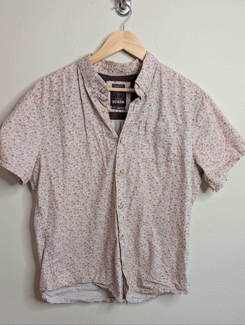 prAna Slim Fit Short Sleeve Shirt Large Cream Floral Organic Cotton Button Down